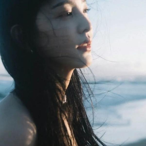 捡了个老公是大佬